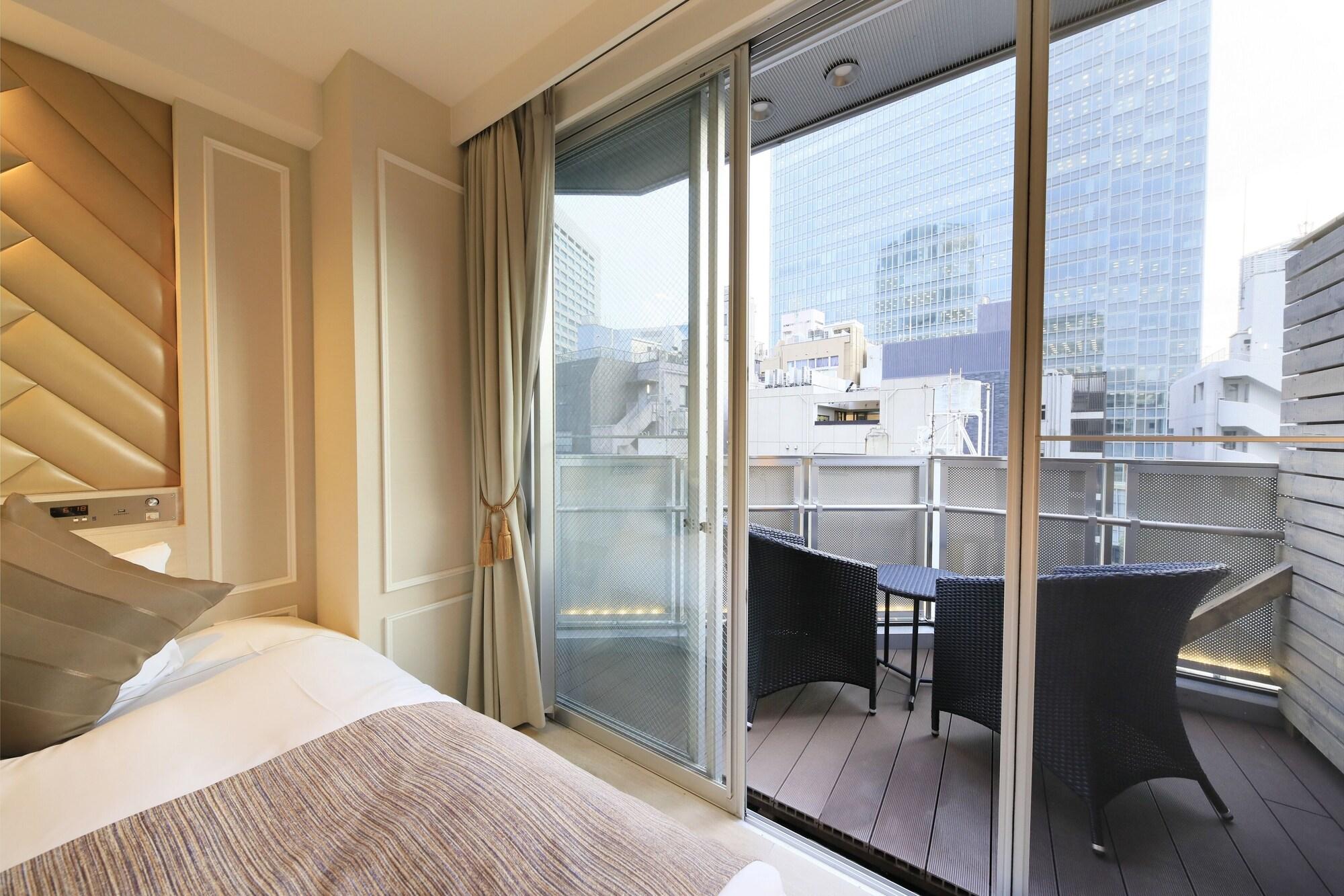 Centurion Residential Tower Hotel a capsule