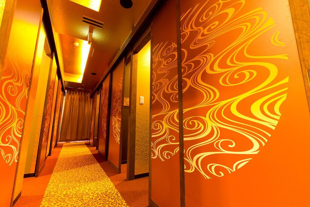 Centurion Residential Tower Hotel a capsule Tokyo