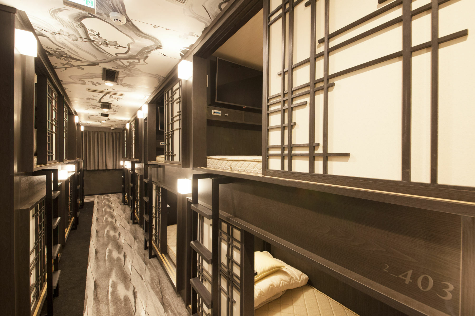 Centurion Residential Tower Hotel a capsule